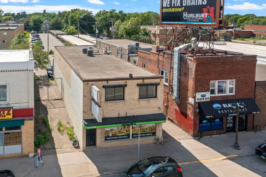 More Photos Of 735-737 Snelling Ave N, Saint Paul Storefront Retail Office For Lease