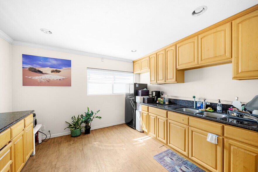 More Photos Of 4100 W Commonwealth Ave, Fullerton Office For Sale
