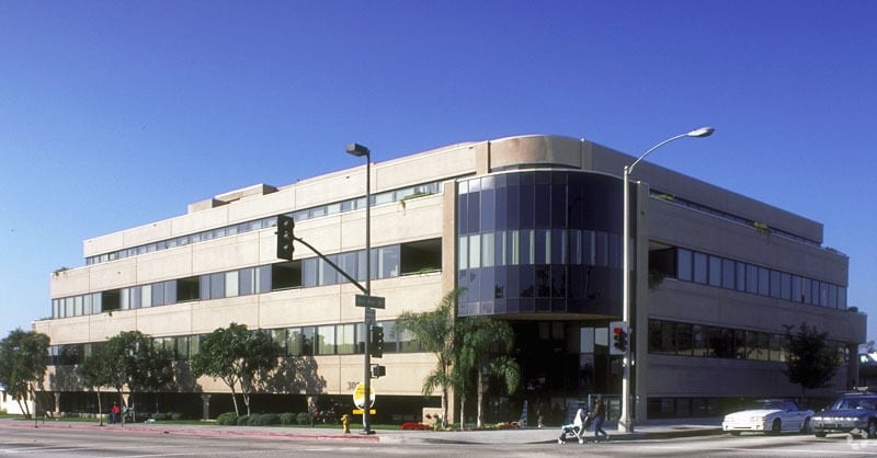 More Photos Of 301 S Fair Oaks Ave, Pasadena Medical For Lease
