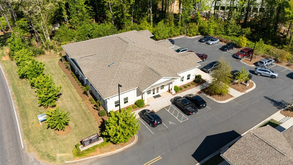 More Photos Of 4184 Dobys Bridge Rd, Fort Mill Office For Lease
