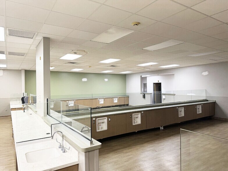 More Photos Of 2207 Crawford St, Houston Medical For Lease