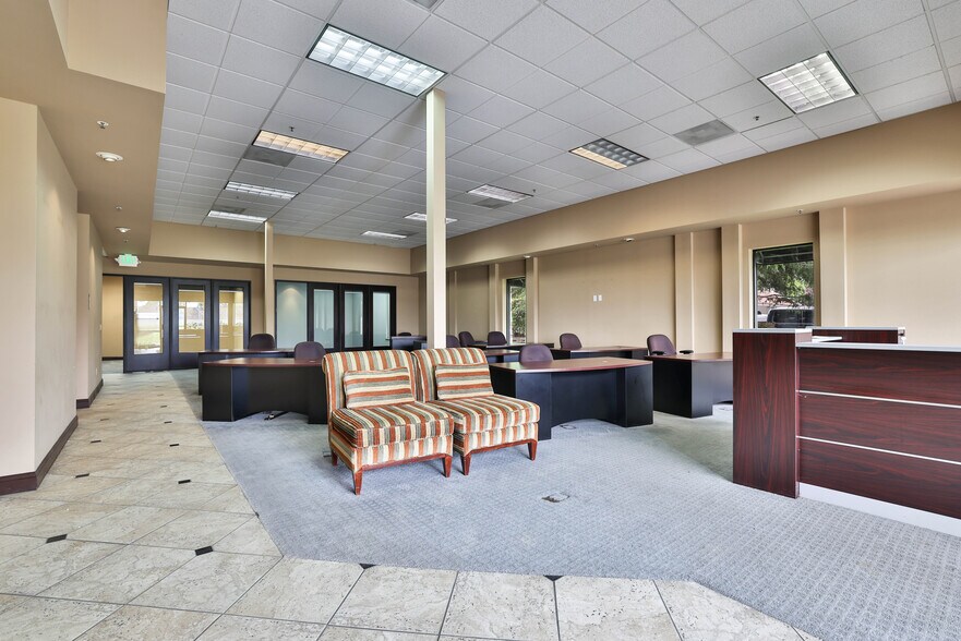 More Photos Of 1160 Mountain View Alviso Rd, Sunnyvale Office For Lease