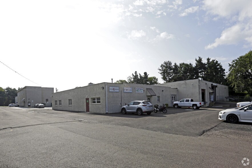Primary Photo Of 505 Keystone Rd, Southampton Warehouse For Sale