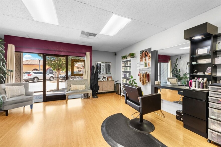 More Photos Of 945 Empire St, Fairfield Freestanding For Sale