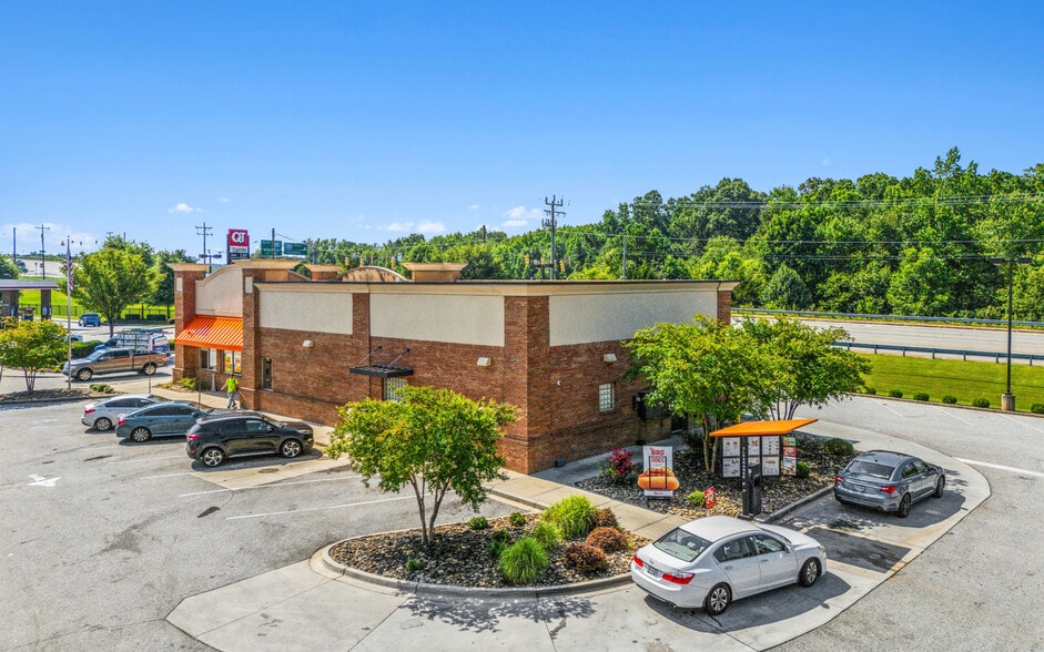 More Photos Of 208 Harrison Bridge Rd, Simpsonville Fast Food For Sale