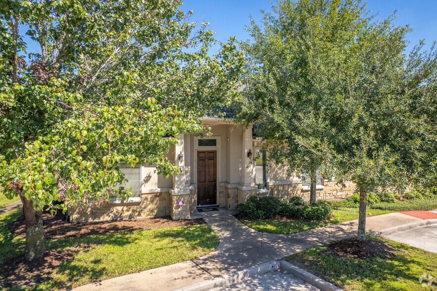 More Photos Of 11601 Spring Cypress Rd, Tomball Office For Sale