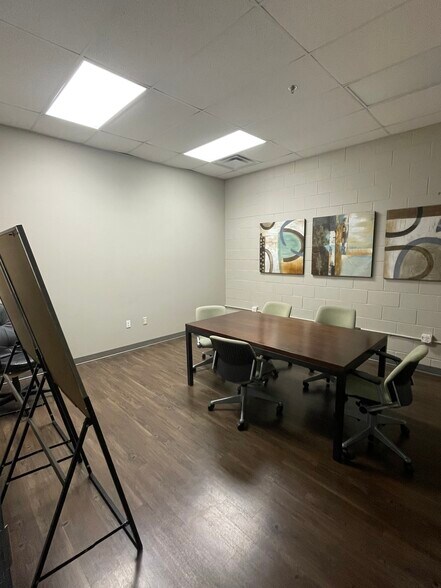 More Photos Of 5317 Peachtree Blvd, Chamblee Specialty For Sale