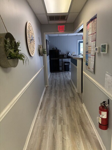More Photos Of 8730 Northpark Blvd, North Charleston Office For Sale