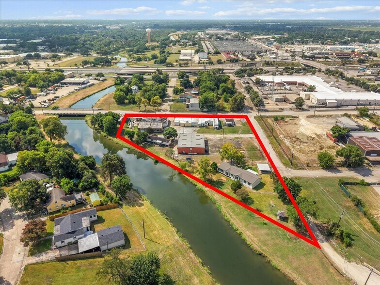 Primary Photo Of 704 W Shaw Ave, Pasadena Land For Sale
