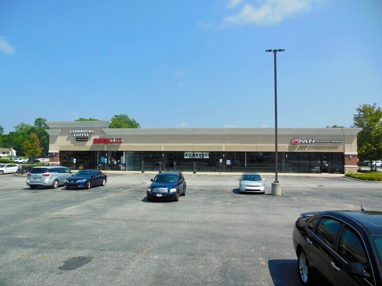 More Photos Of 900 N Main St, Crown Point Unknown For Lease