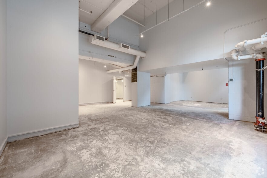 More Photos Of 1001-1011 Western Ave, Seattle Office For Lease