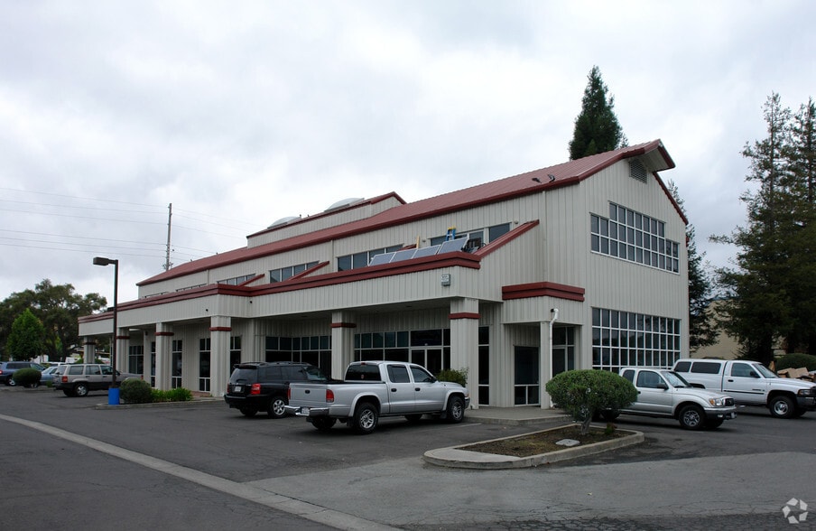 More Photos Of 7428 Redwood Blvd, Novato Office For Sale