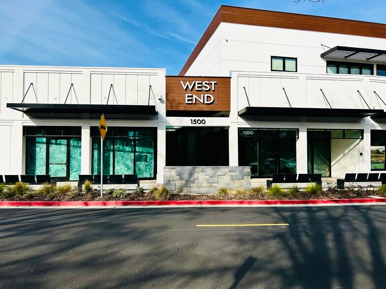 More Photos Of 1500 1st St, Napa Storefront Retail Office For Lease