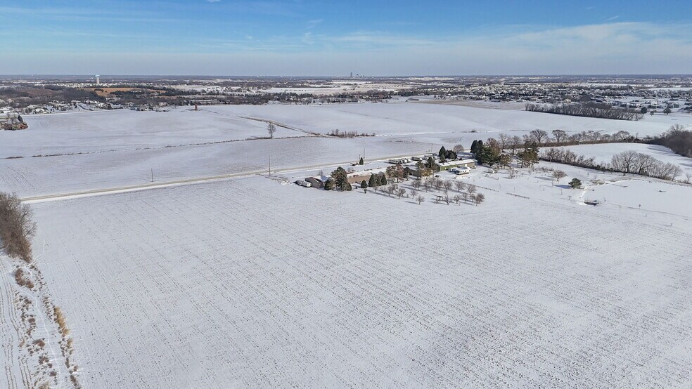 More Photos Of 3408 Clarke St, Norwalk Specialty For Sale