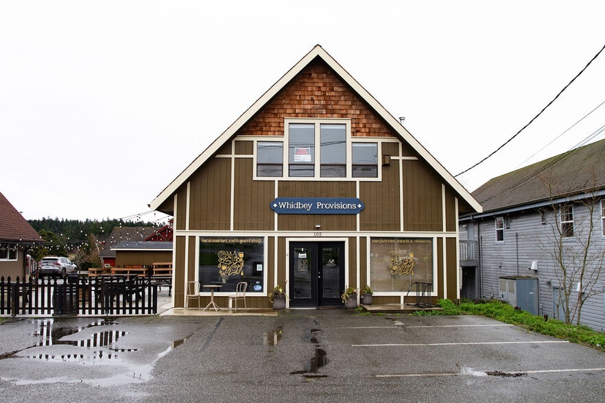 Primary Photo Of 105 S Main St, Coupeville General Retail For Lease