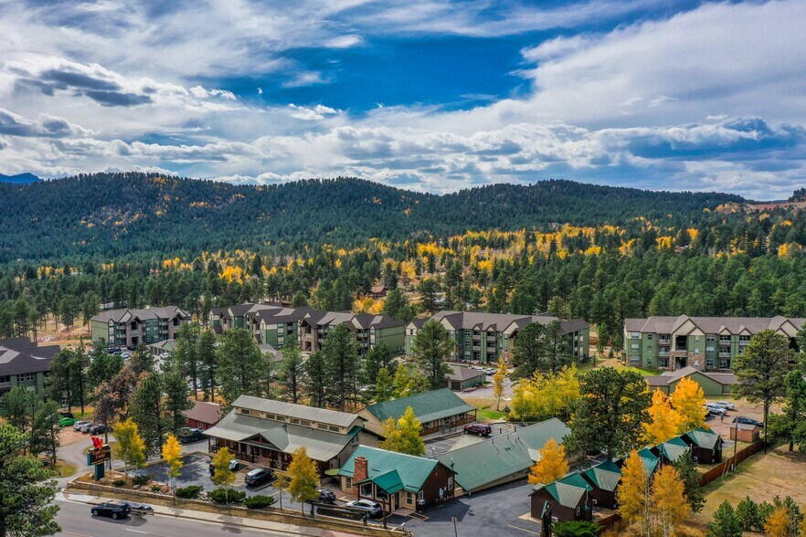 More Photos Of 777 E Highway 24, Woodland Park Hotel For Sale