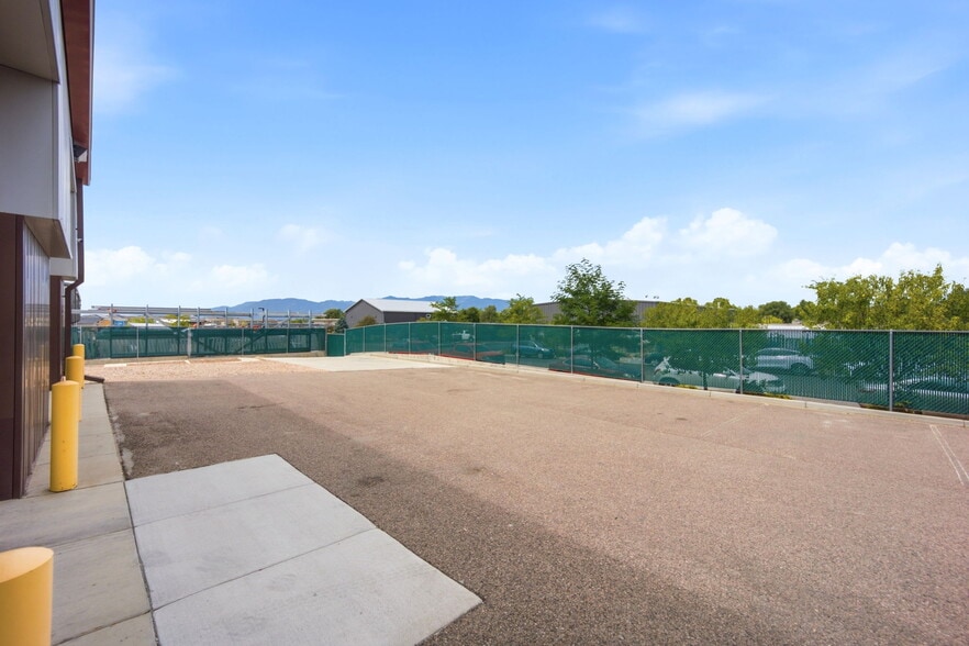 More Photos Of 7315 McClain Pt, Colorado Springs Warehouse For Lease