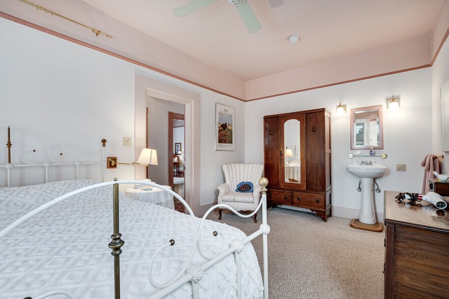 More Photos Of , Sonoma Unknown For Sale