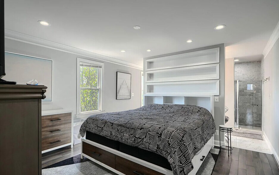 More Photos Of 635 E Fort Ave, Baltimore Specialty For Sale