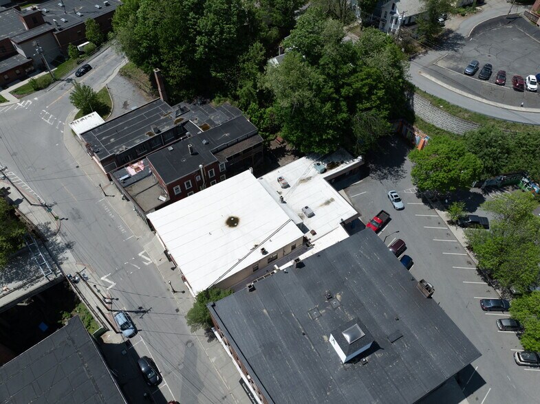 More Photos Of 69 Elliot St, Brattleboro Storefront Retail Residential For Sale