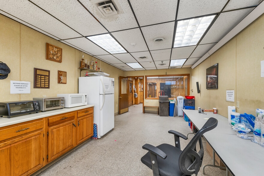 More Photos Of 935 Union Ave, Laconia Industrial For Sale