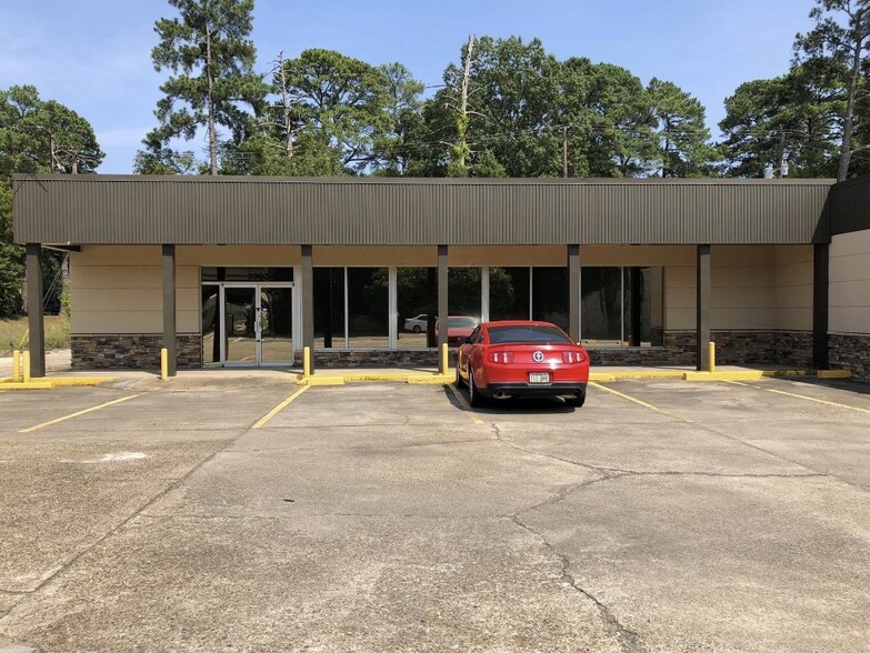 More Photos Of 3903-3919 Southern Ave, Shreveport Storefront Retail Office For Lease