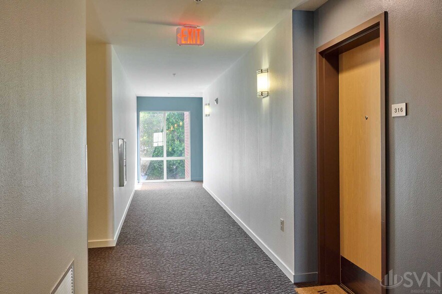 More Photos Of 8719 SE Monterey Ave, Happy Valley Apartments For Sale