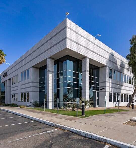 More Photos Of 2445 W Dunlap Ave, Phoenix Schools For Sale