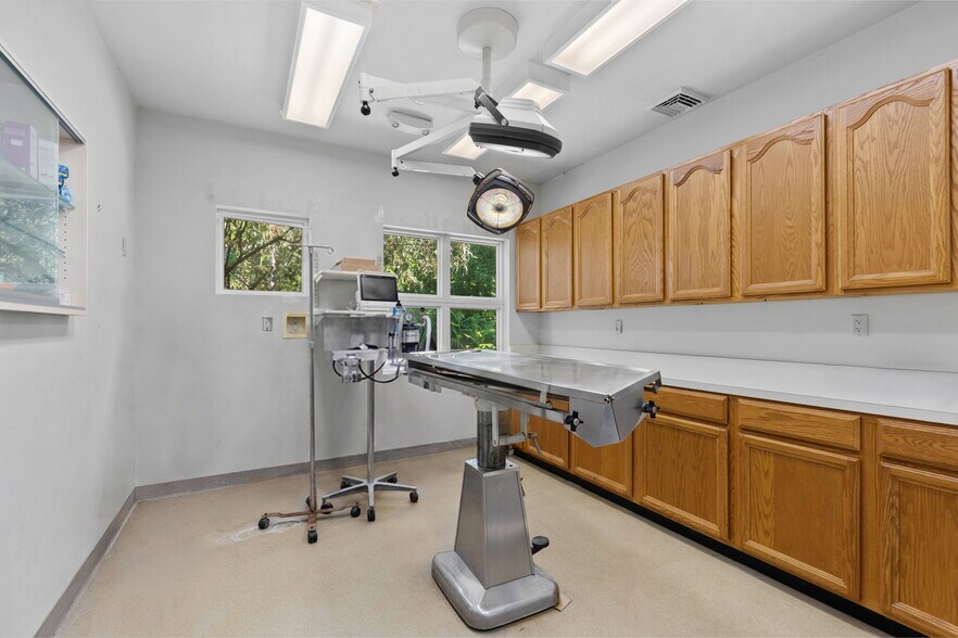 More Photos Of 11 Airport Dr, Wappingers Falls Medical For Sale