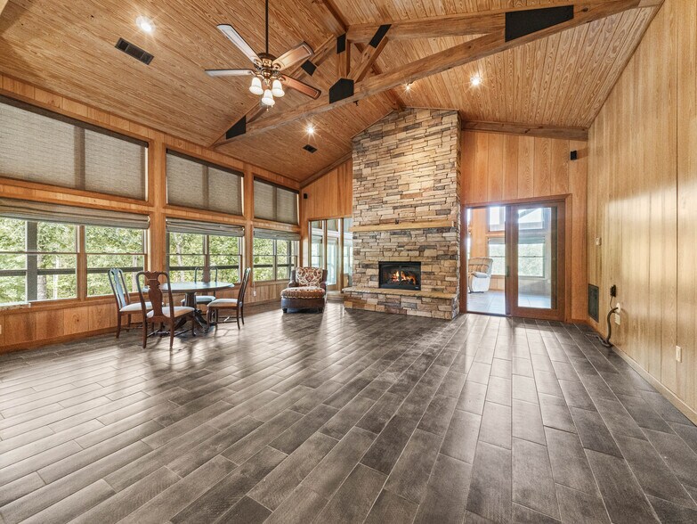 More Photos Of 110 Lizard ln, Story Specialty For Sale