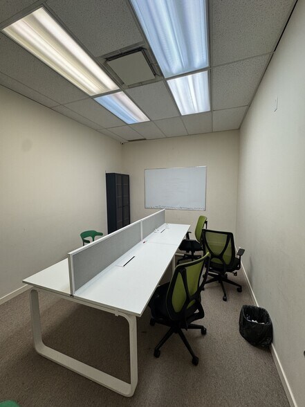 More Photos Of 4140 No 3 Rd, Richmond Storefront For Lease