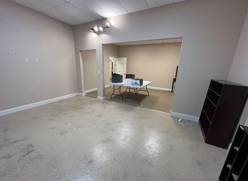 More Photos Of 3030 McEver Rd, Gainesville Medical For Sale