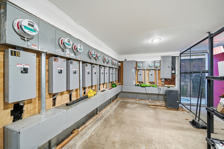 More Photos Of 30 Archer Ave, Mount Vernon Apartments For Sale