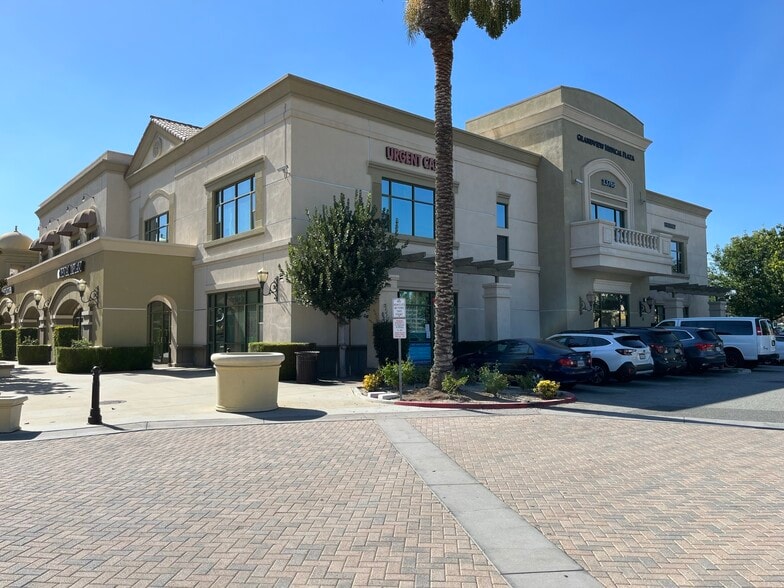 More Photos Of 13768 Roswell Ave, Chino Medical For Lease