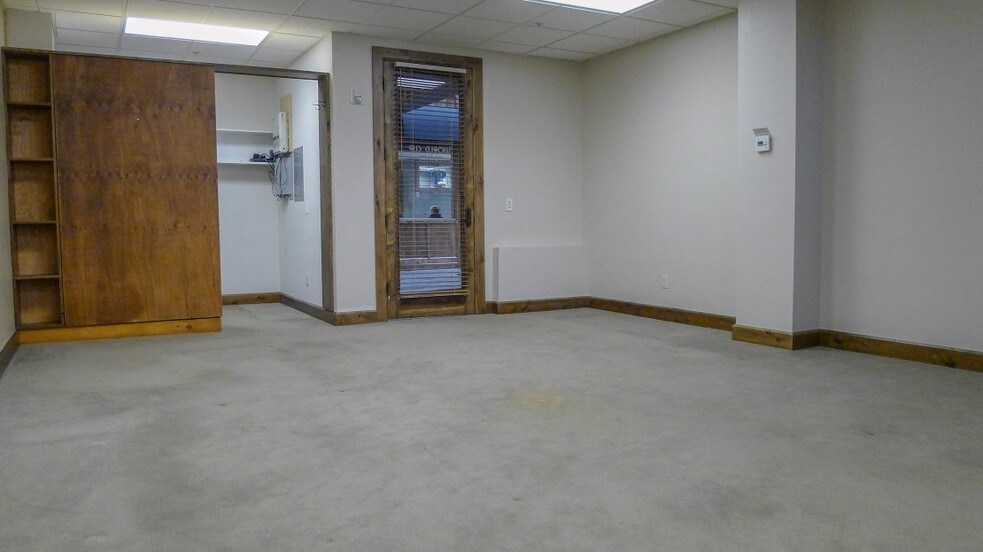 More Photos Of 120 2nd Ave N, Ketchum Medical For Sale