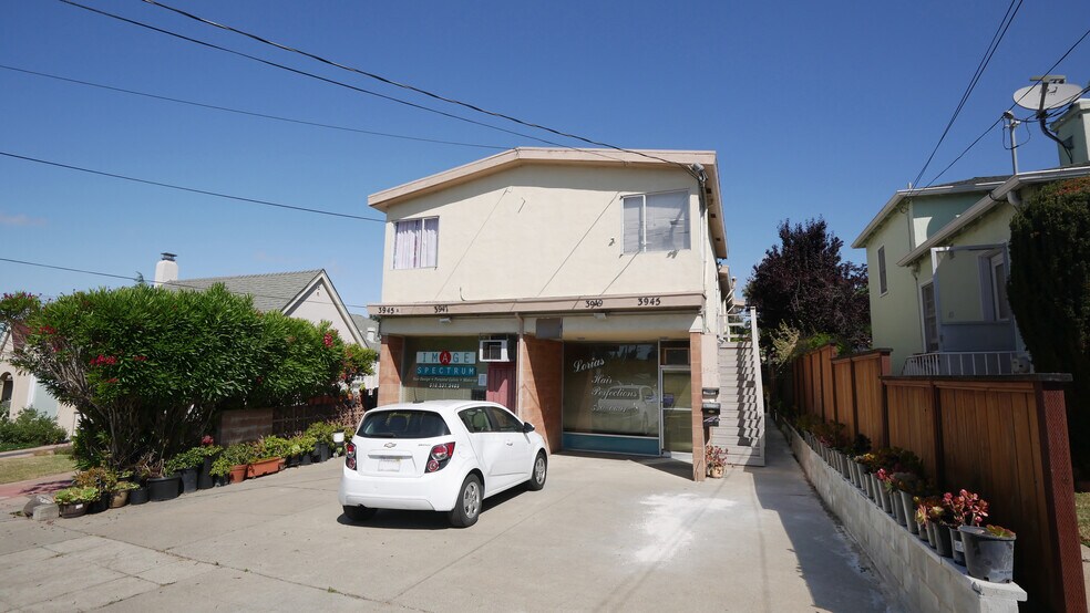 Primary Photo Of 3945-3949 High St, Oakland Storefront Retail Residential For Sale