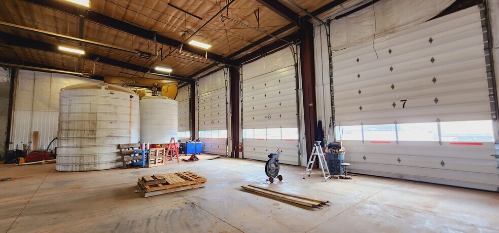 More Photos Of 10468 1st St SW, Killdeer Service For Lease