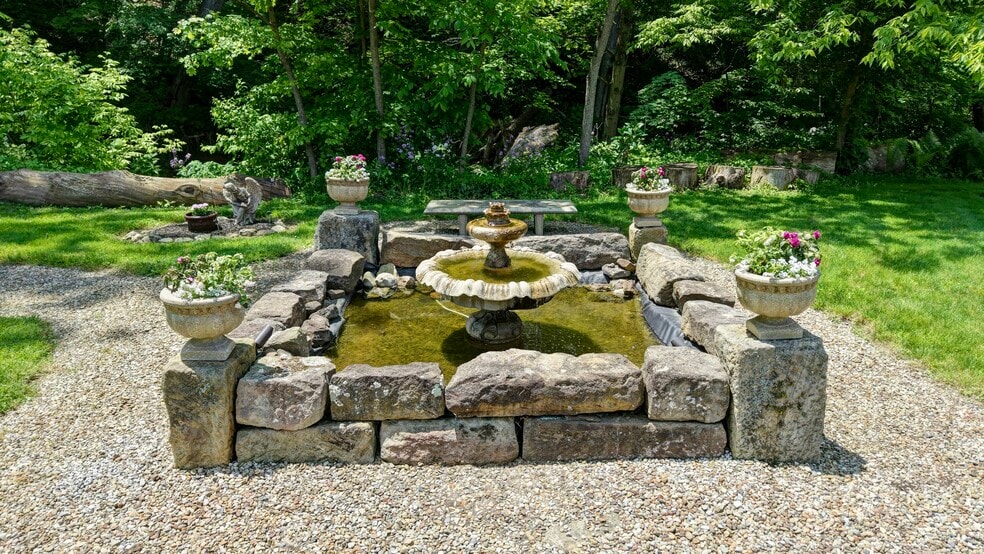 More Photos Of 6838 County Road 203, Millersburg Hospitality For Sale