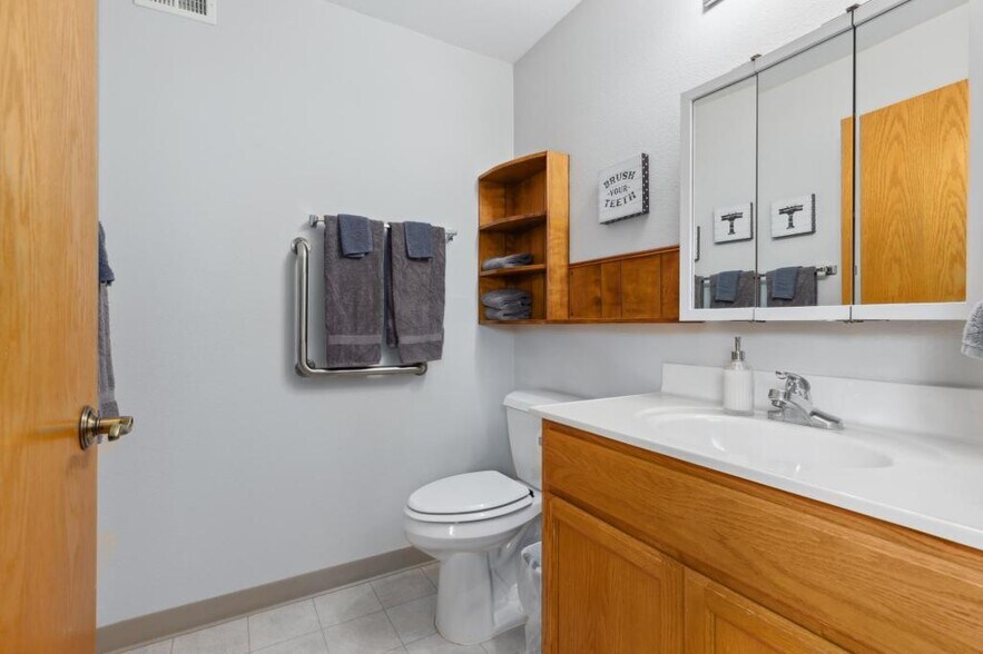 More Photos Of 607 2nd St S, Walker Apartments For Sale