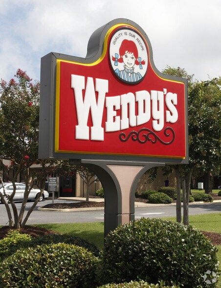 More Photos Of 1066 Independence Blvd, Virginia Beach Fast Food For Lease