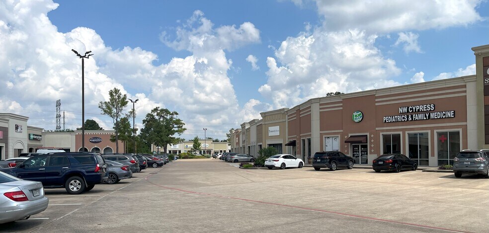 More Photos Of 11240-11242 W FM-1960 Rd, Houston Unknown For Lease
