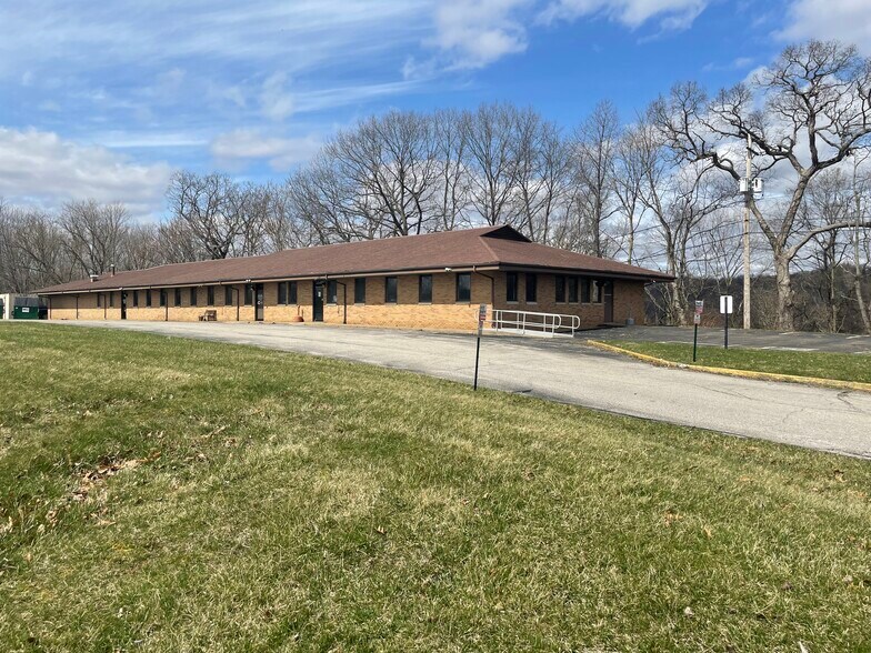 More Photos Of 2400 Hospital Dr, Aliquippa Medical For Sale