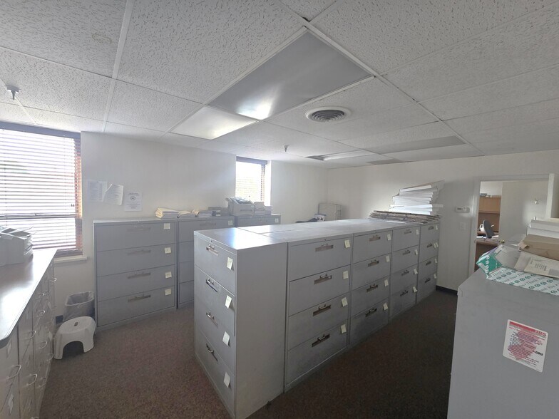 More Photos Of 881 Allwood Rd, Clifton Medical For Lease