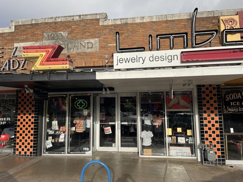 More Photos Of 1708 S Congress Ave, Austin Storefront For Lease