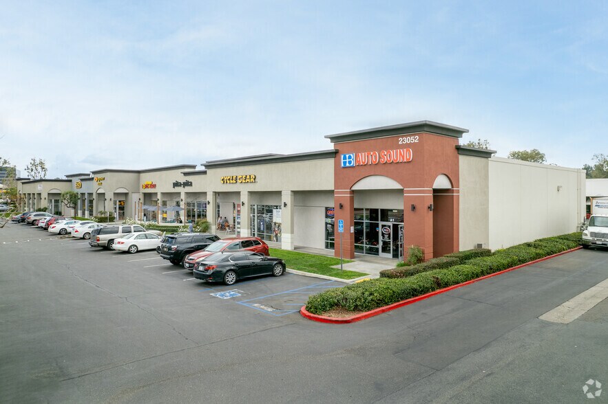 Primary Photo Of 23052 Lake Forest Dr, Laguna Hills Storefront For Lease