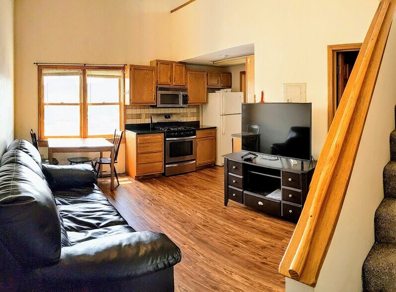 More Photos Of 11 Clinton Ave, Cortland Apartments For Sale