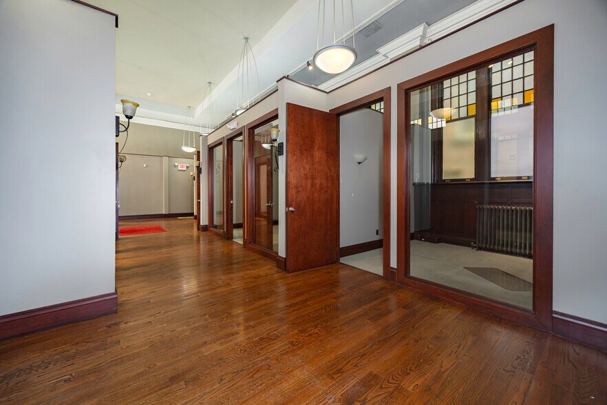 More Photos Of 214 Main St, Poughkeepsie Loft Creative Space For Sale