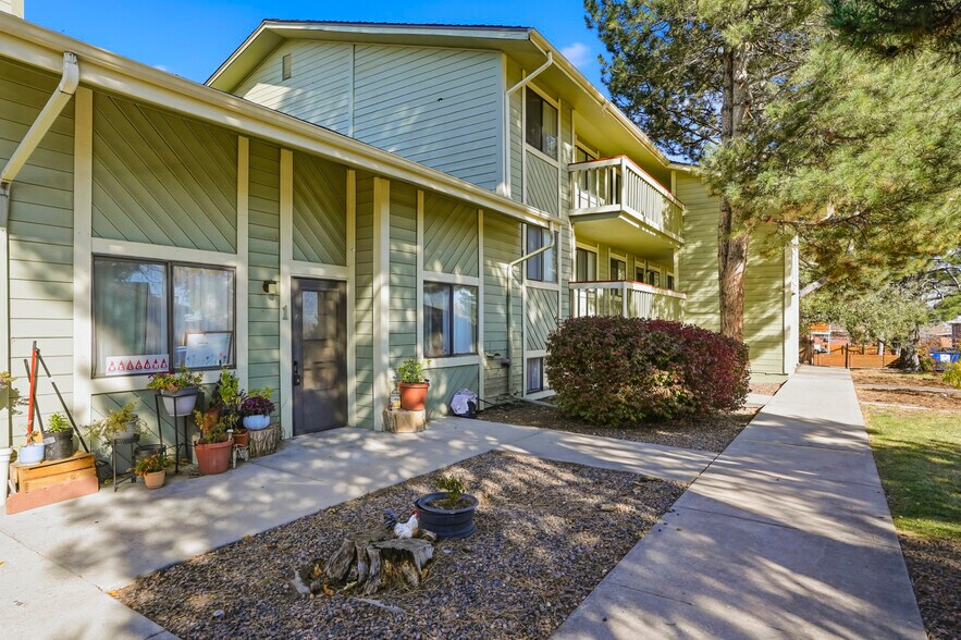 More Photos Of 10635 W 7th Ave, Lakewood Apartments For Sale