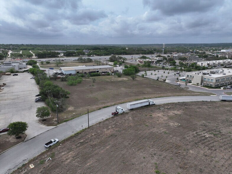 More Photos Of Verde Parkway, Schertz Land For Sale