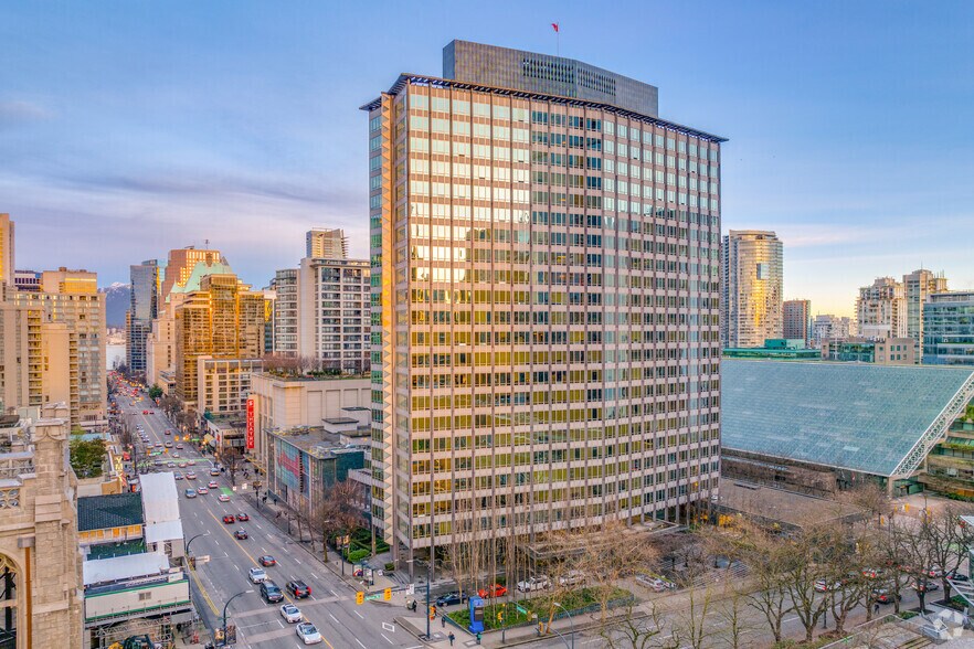Primary Photo Of 989 Nelson St, Vancouver Apartments For Sale